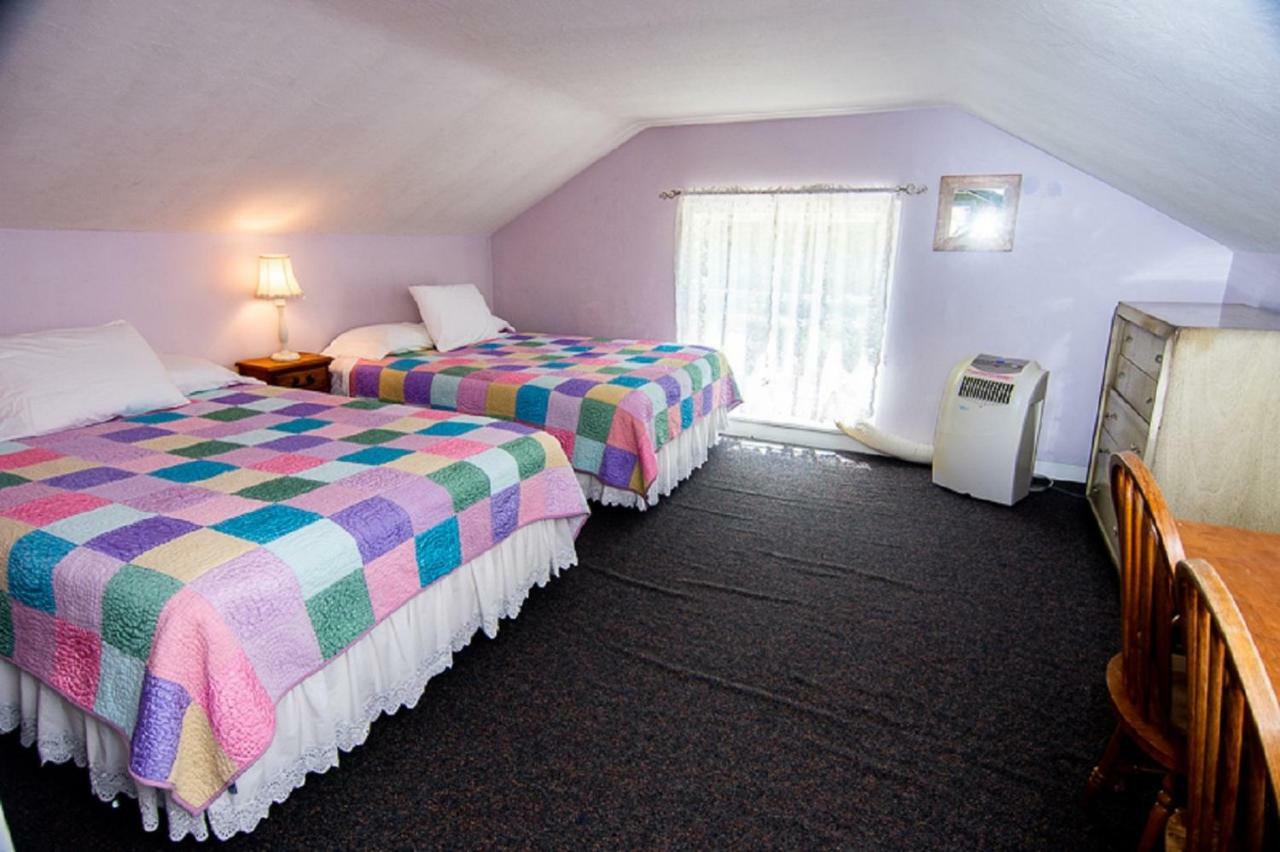 Serendipity Resort Гранд Хейвън Екстериор снимка