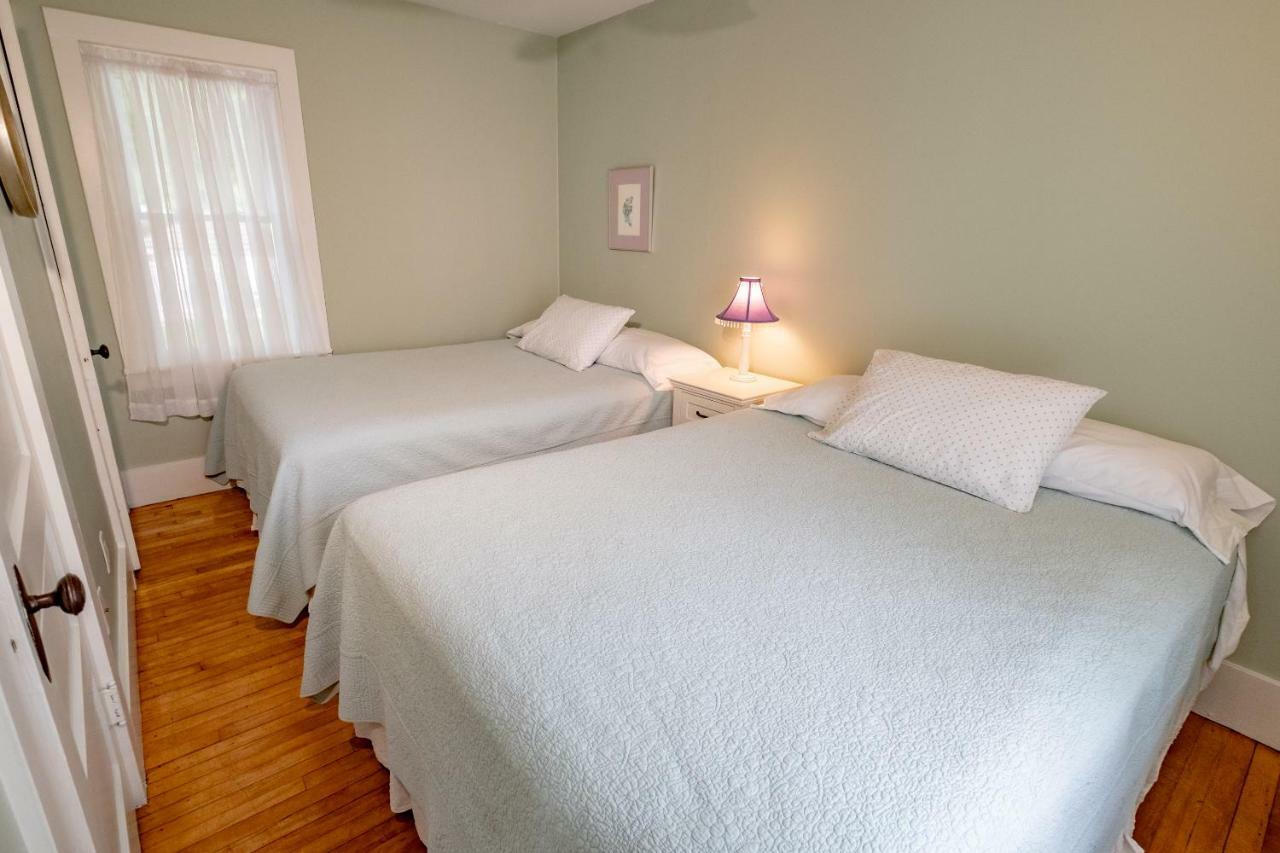 Serendipity Resort Гранд Хейвън Екстериор снимка